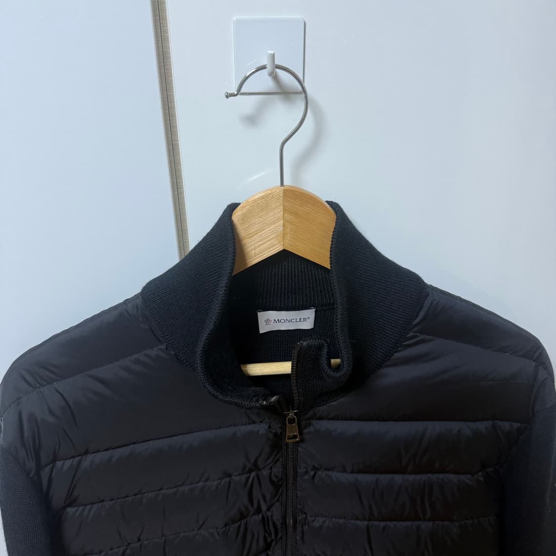 몽클레어 김현우 니트패딩
XL사이즈  상품이미지3