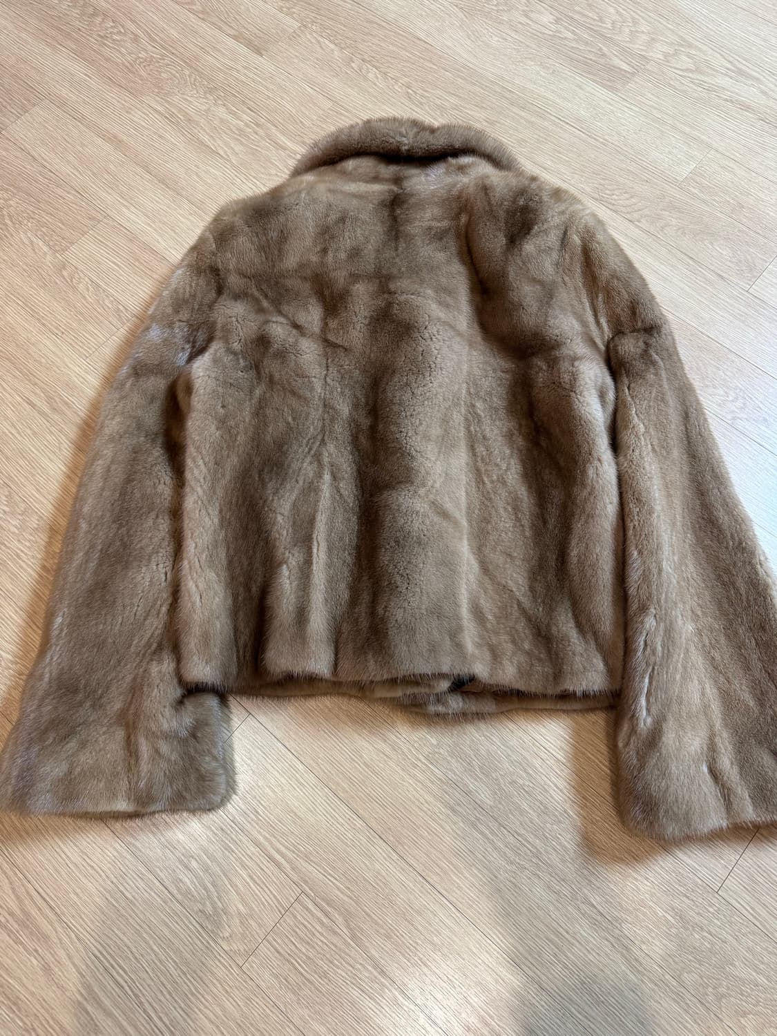 국제모피 nafa mink 밍크코트 상품이미지9