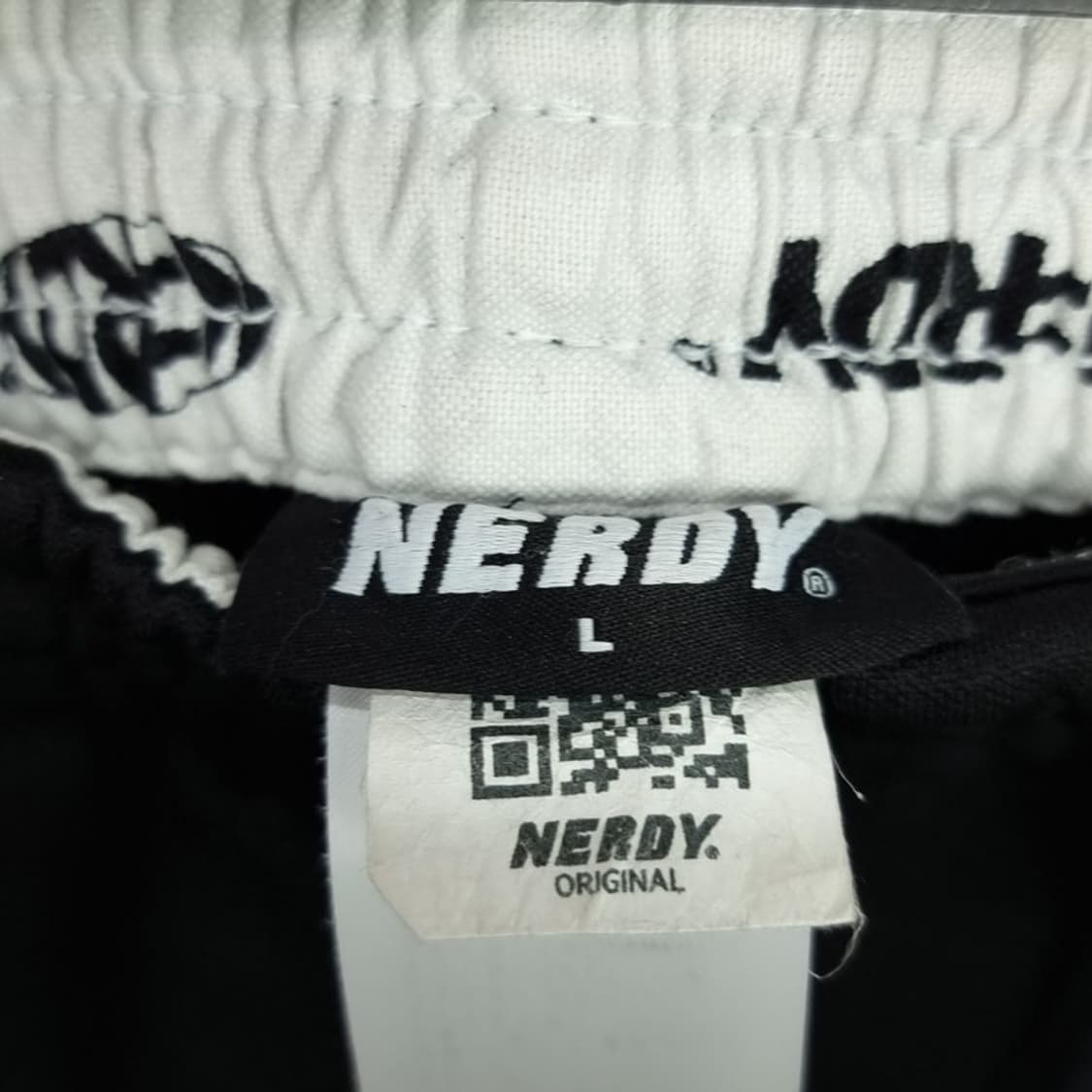 [NERDY] 널디 라인 파이핑 트랙 팬츠 블랙 M16389  상품이미지7