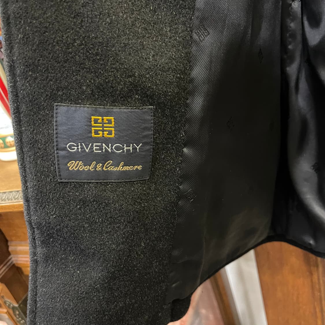 지방시  울 코트  상품이미지6