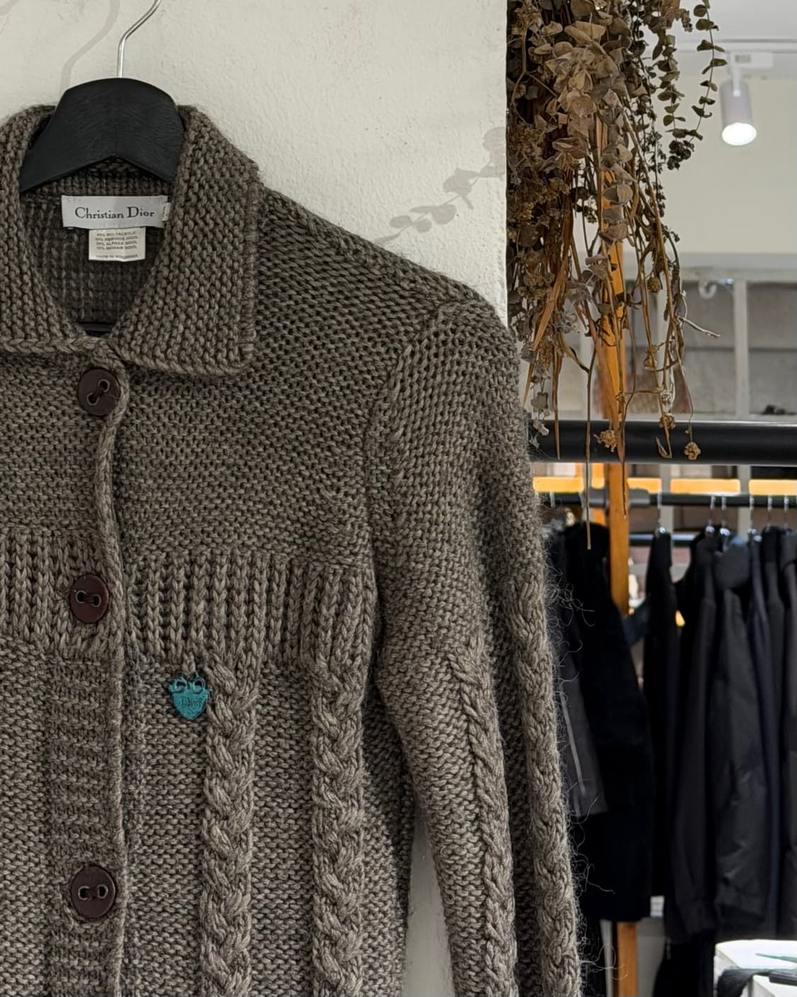 크리스찬 디올 그레이 팬던트 포켓 케이블니트 가디건 상품이미지3