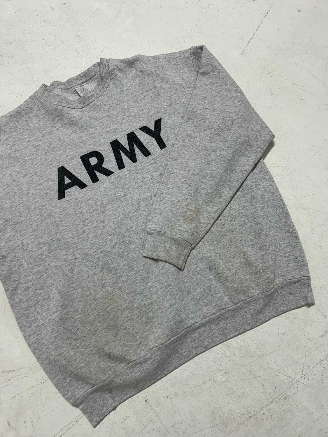 00's U.S Army  Sweatshirt. 상품이미지9