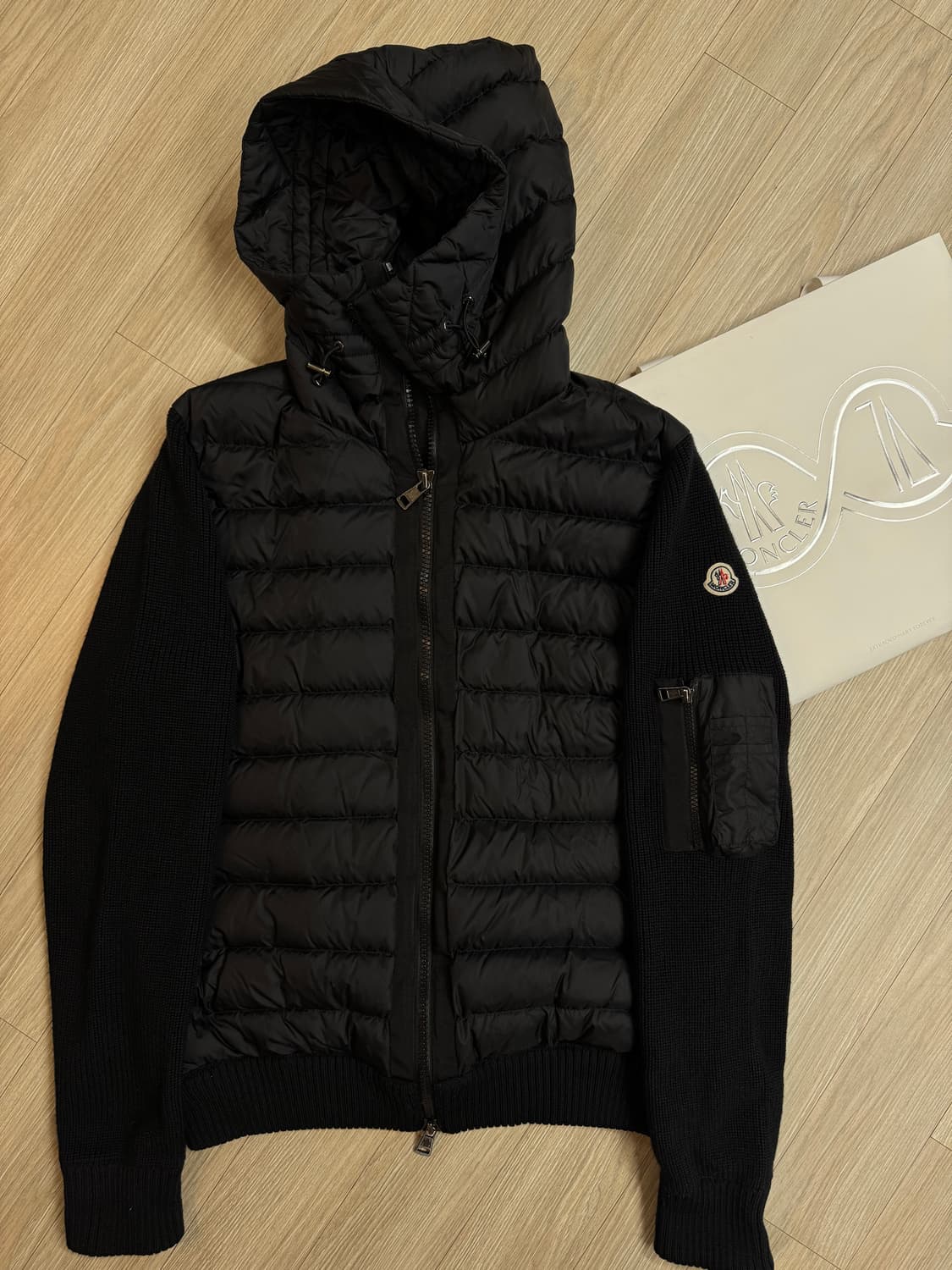 몽클레어 후드 니트패딩 L(100) 상품이미지2