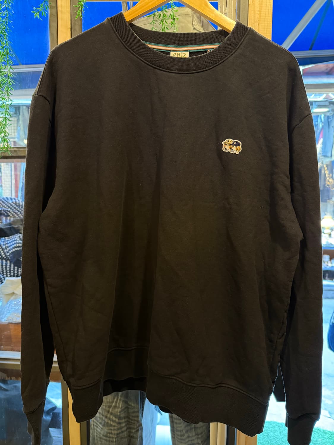 헤지스 피즈 프렌치 테리 더블 로고 맨투맨 상품이미지1