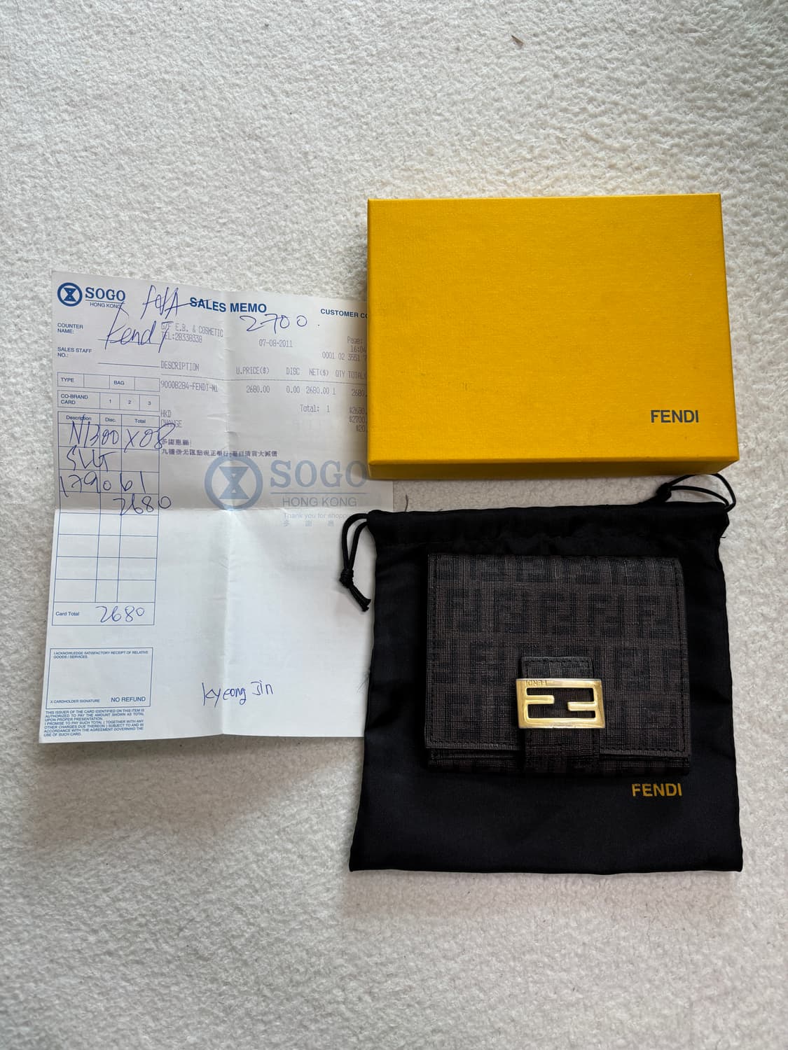 펜디 ff로고 반지갑 (풀구성) 상품이미지1