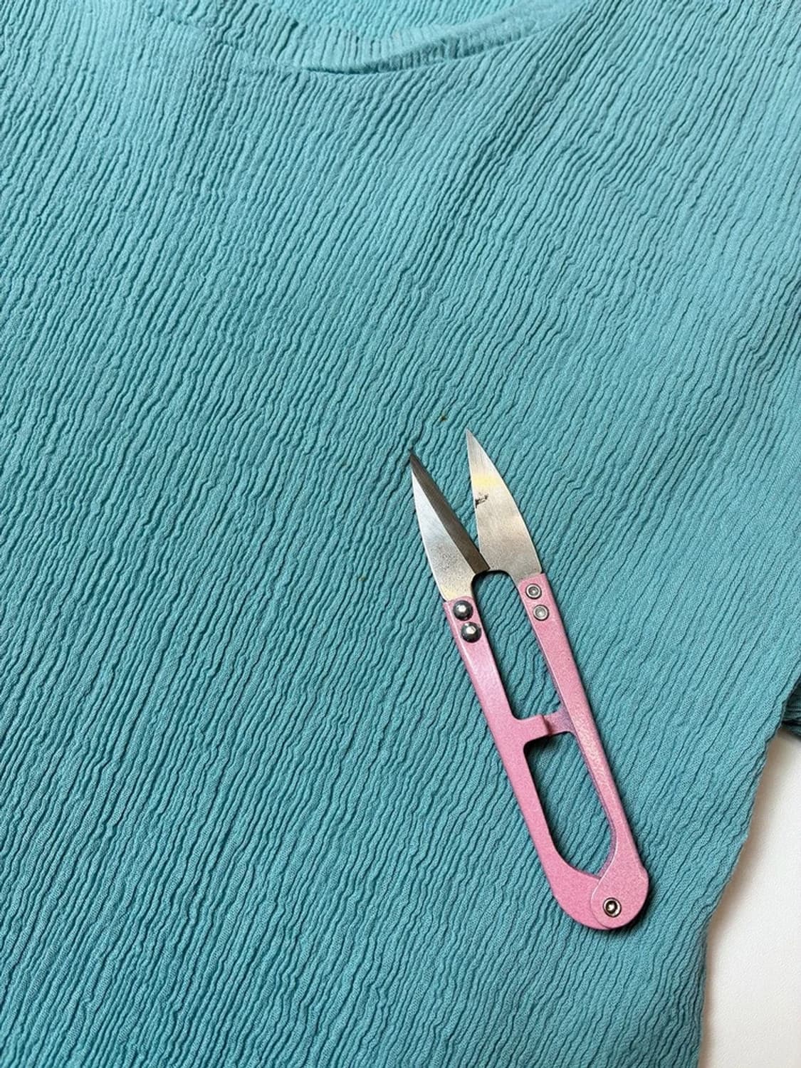 이세이미야케 20SS 지그재그 리브드 튜닉 반팔 티셔츠 PN9590 상품이미지3