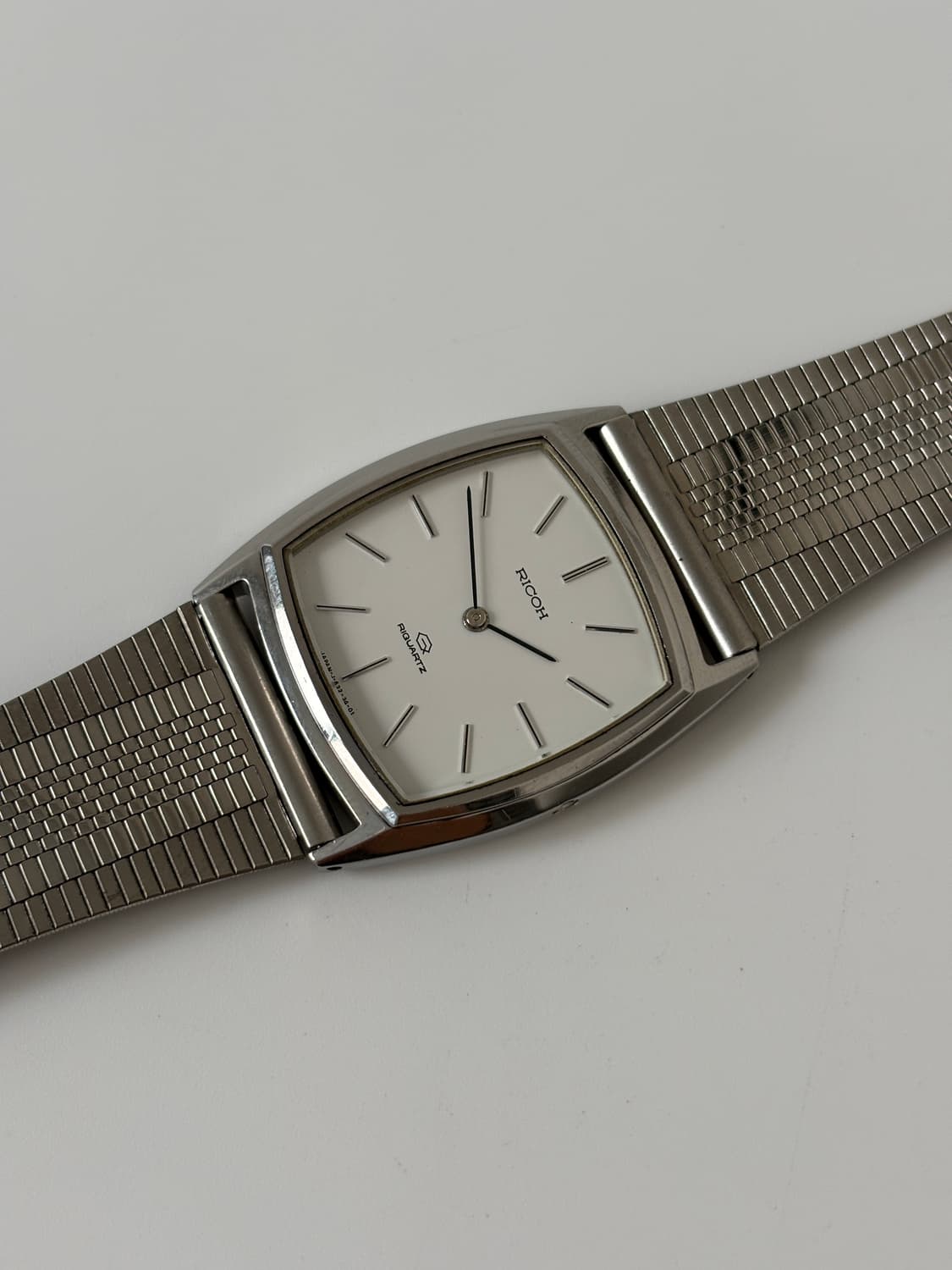1980s White Dial Silver Square Riquartz 상품이미지4