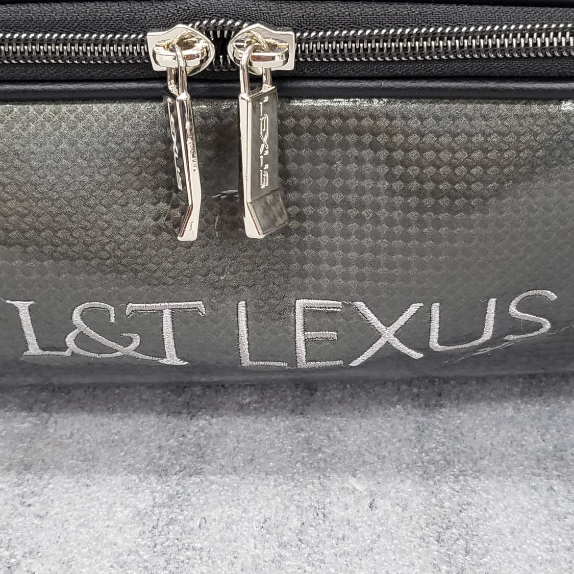 렉서스 L&T 골프 보스턴백  47X30X15cm 상품이미지5