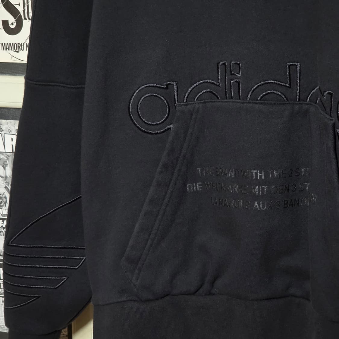 아디다스 올블랙 파이어버드 자수 로고 후드티 상품이미지4