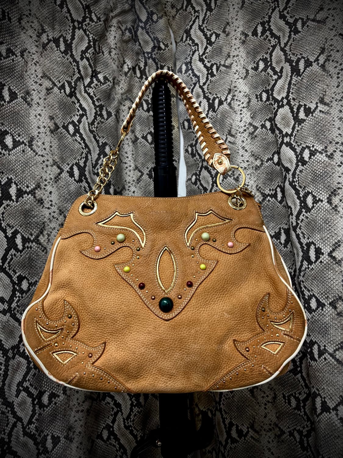 VINCIS BENCH Tribal ethnic Studded Leath 상품이미지1