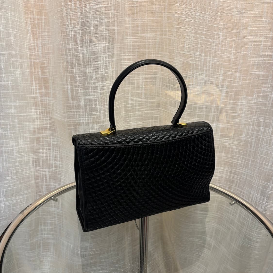 정품 발리 램스킨 탑핸들백     상품이미지5