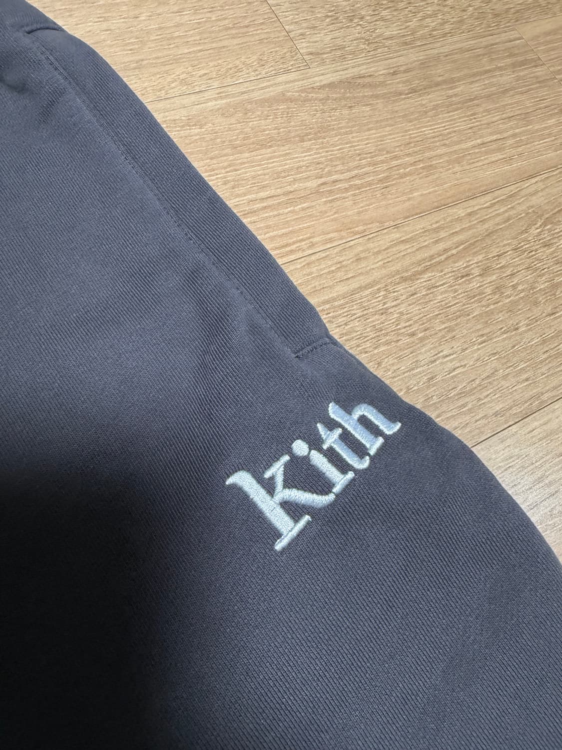 [L] 키스 kith 그레이 스웻 팬츠 상품이미지3