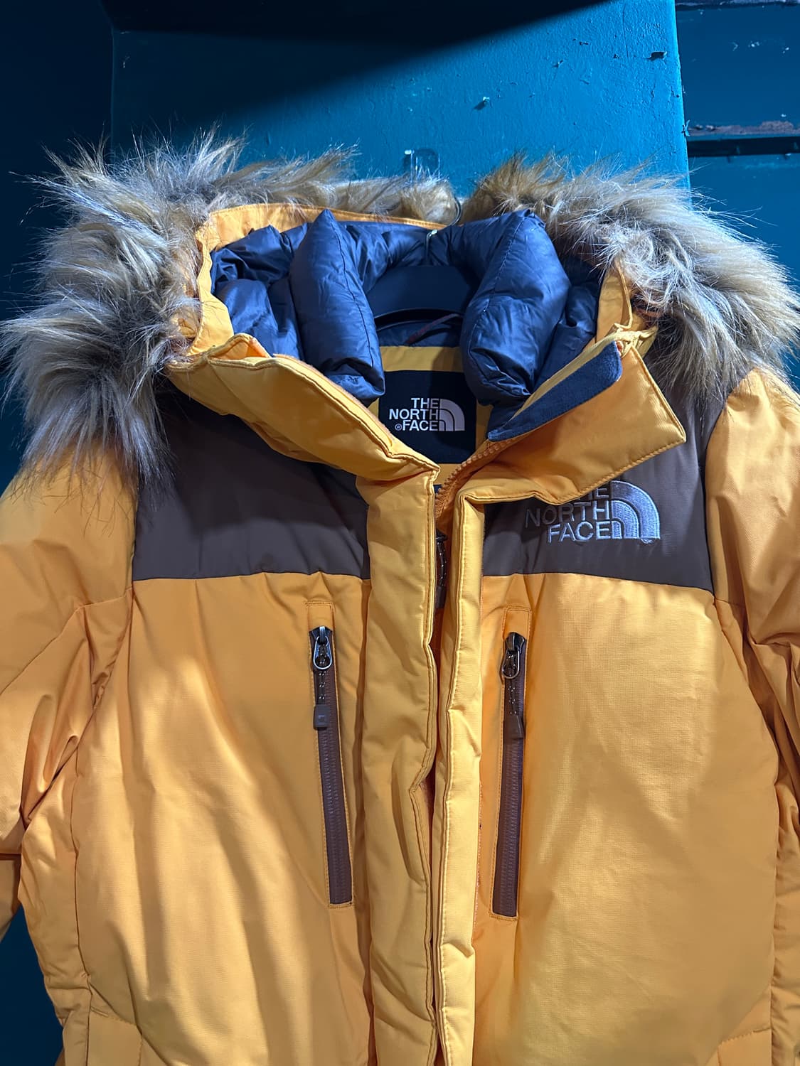 노스페이스 눕시 패딩 옐로우85 상품이미지2