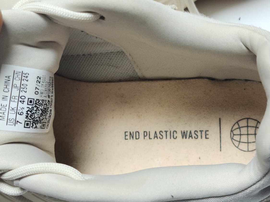 아디다스 아이보리 운동화 250mm 상품이미지2