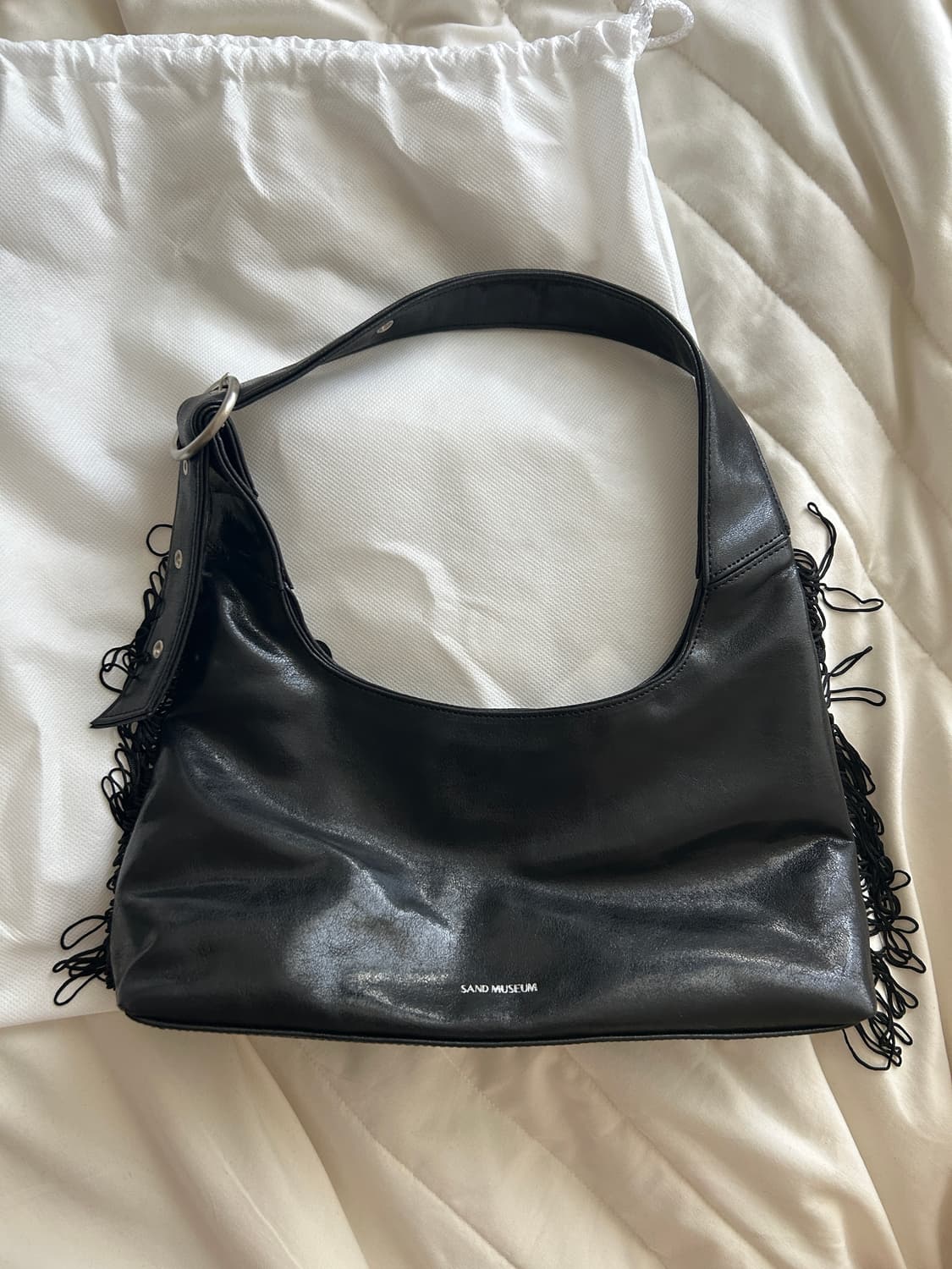 샌드뮤지엄 PONY FRINGE BAG [Black] 상품이미지2