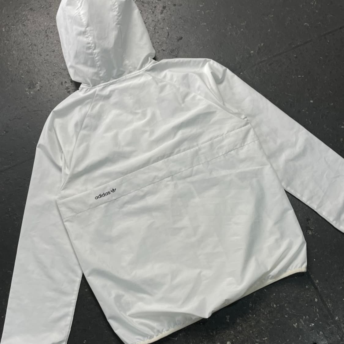 105 아디다스 바람막이 상품이미지5