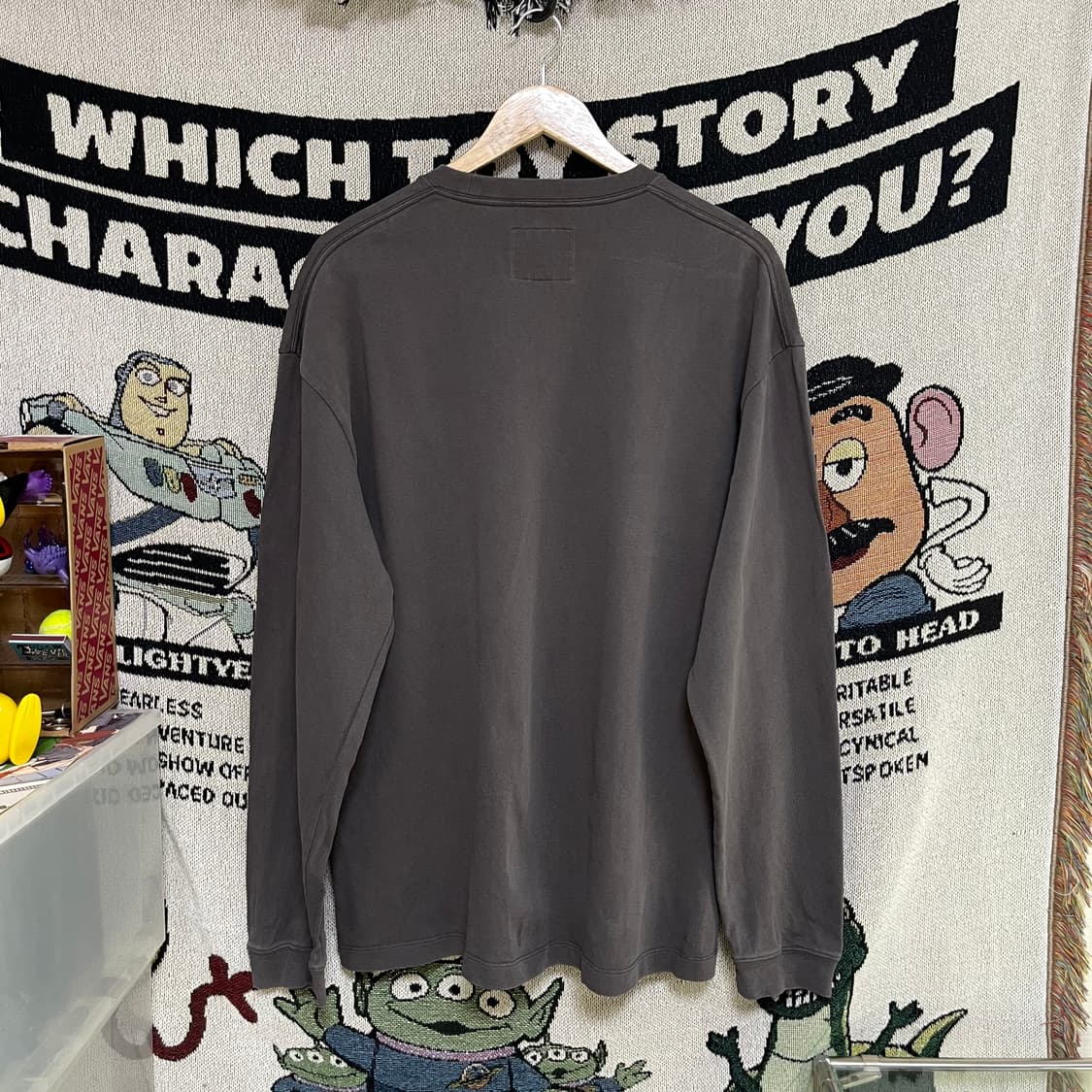 인더로우 INTHERAW 차콜 롱슬리브 상품이미지3