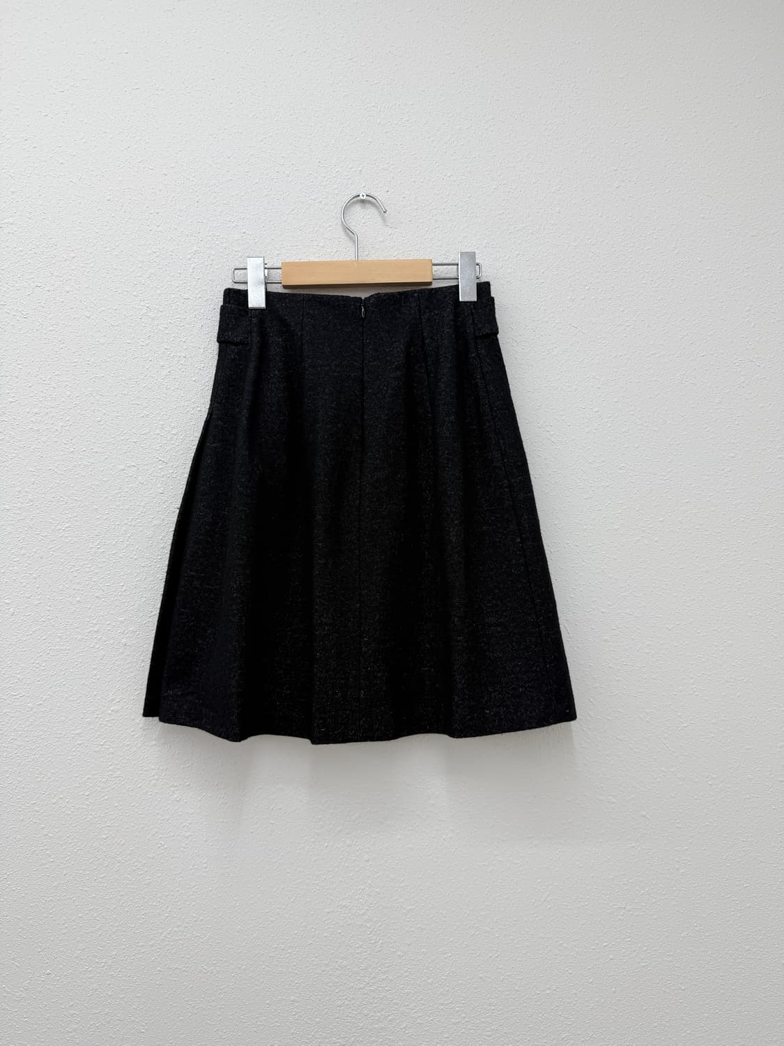 빈티지 strawberry fields 블랙 벨트 플레어 미디 스커트 상품이미지4