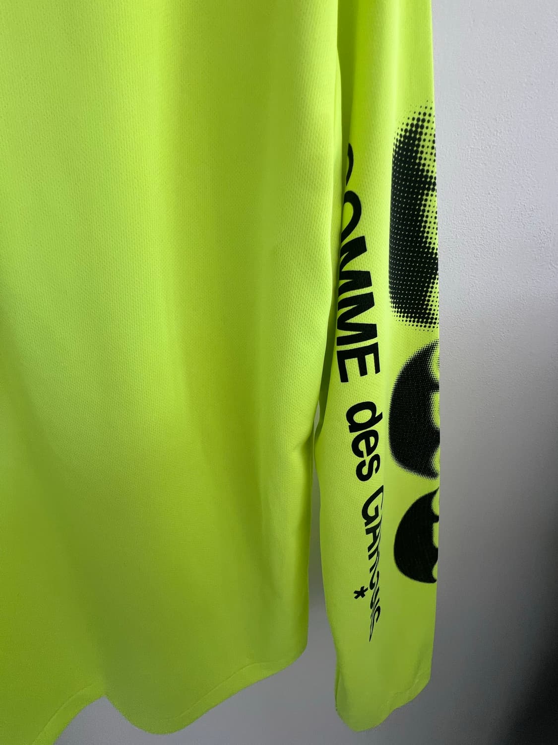 CDG 꼼데가르송 형광 롱슬리브 XL 상품이미지3