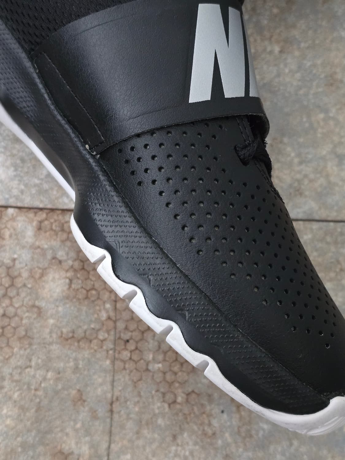 (230)나이키 팀 허슬 d 8 블랙  상품이미지5