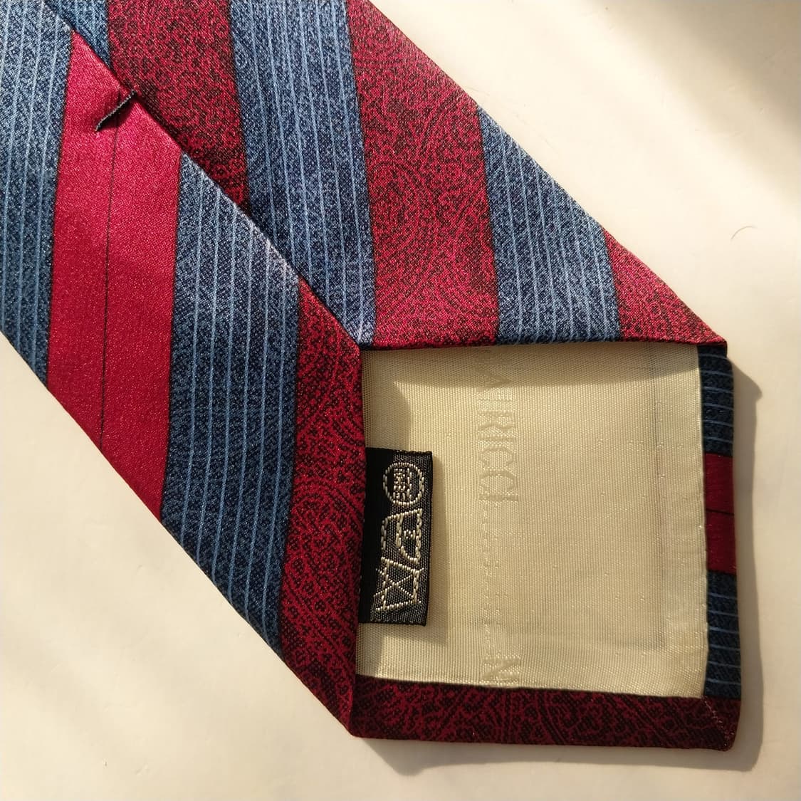 니나리치 실크 블루 스트라이프 로고 넥타이 8cm A+등급 K1718
 상품이미지10