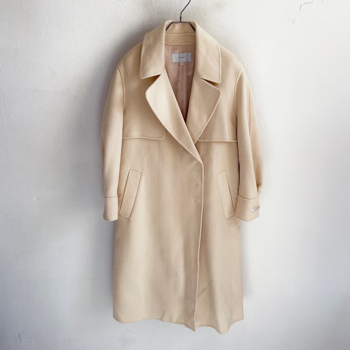 온앤온 루즈핏 벨티드 양모 코트 상품이미지3