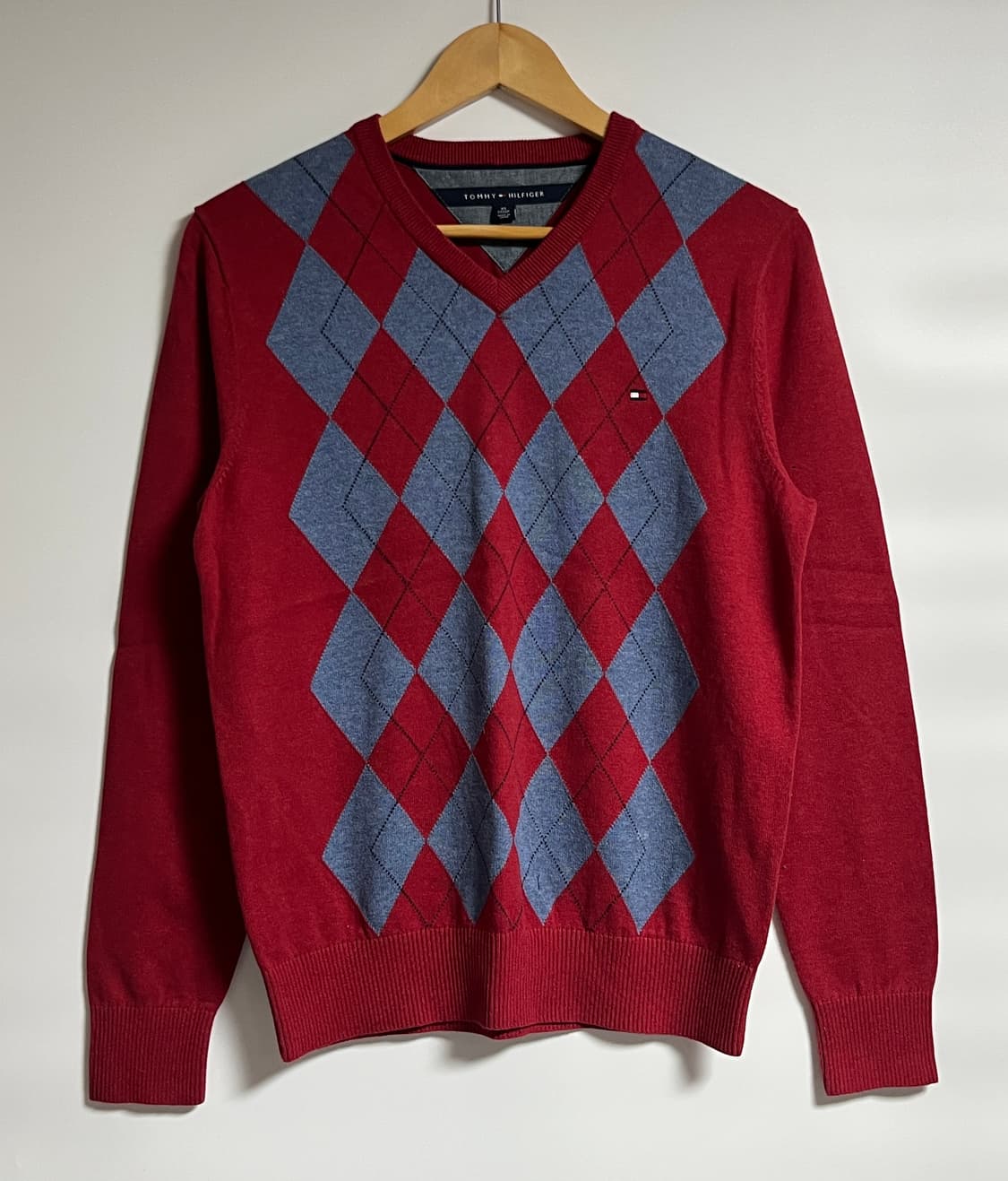 타미힐피거 브이넥 아가일 니트 스웨터 XS 상품이미지1