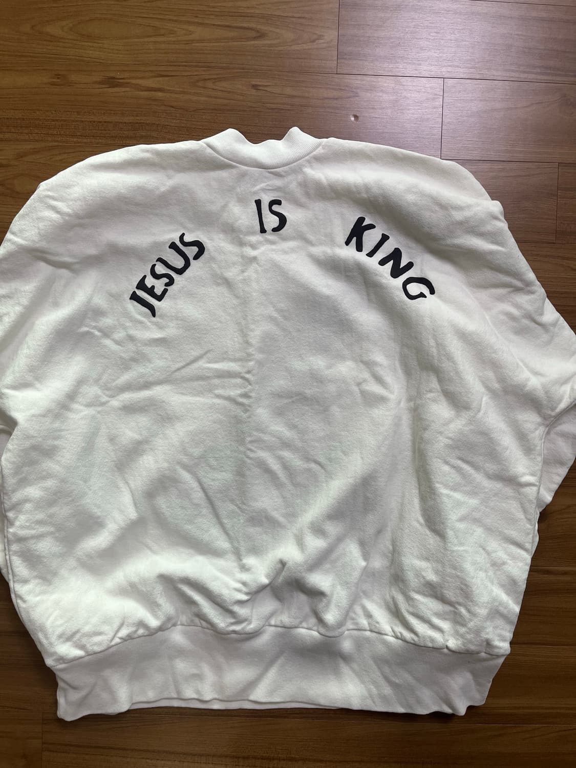 Yeezy XL 칸예 jesus is king 뉴욕 스웻 맨투맨 상품이미지2