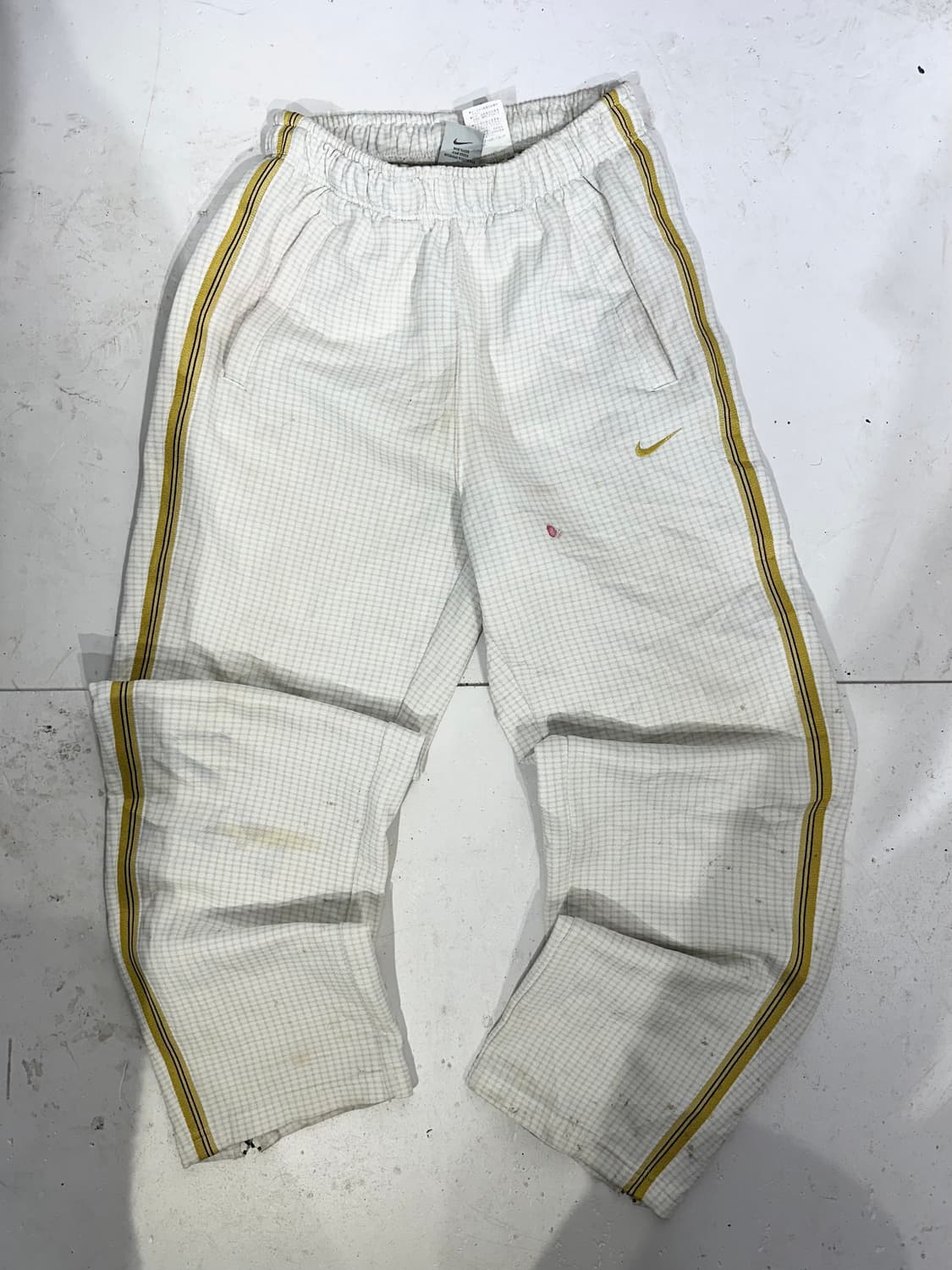 00s 나이키 화이트 골드 사이드 라인 와이드 팬츠 M 상품이미지4