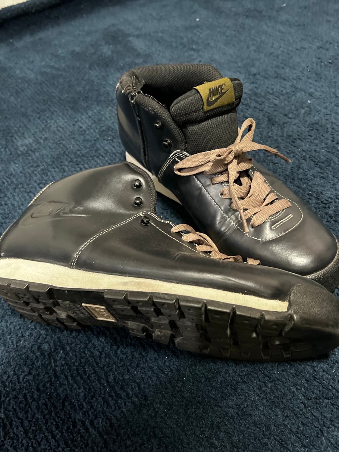 나이키 특이한 쉐입  상품이미지5