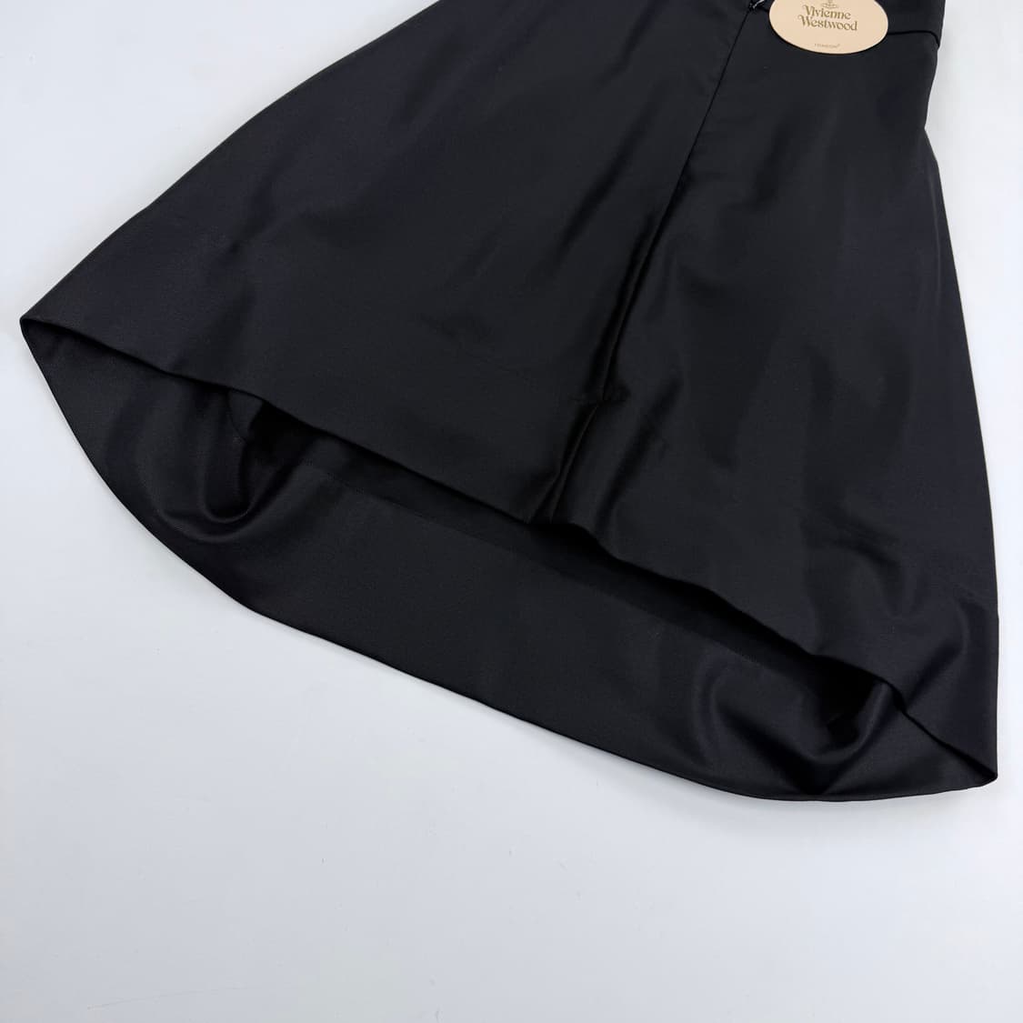 비비안웨스트우드 런던 언발란스 스커트 새상품 상품이미지3