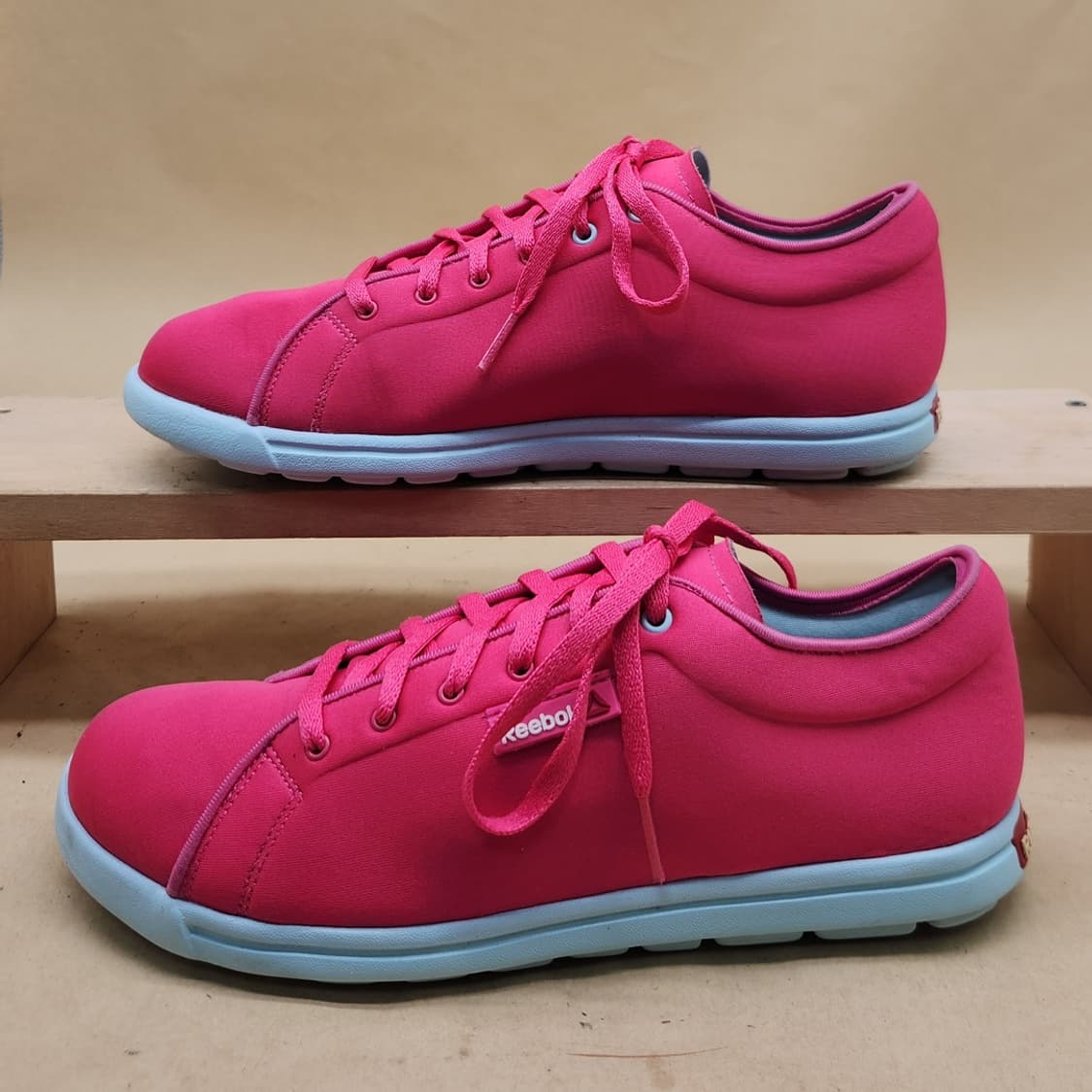 리복 스카이 스케이프 러너 라운드 2.0 워킹화 245 상품이미지1