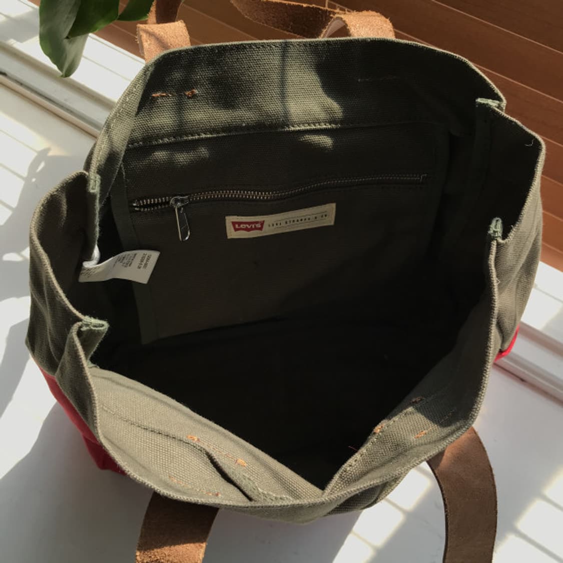리바이스 올리브 토트백 상품이미지4