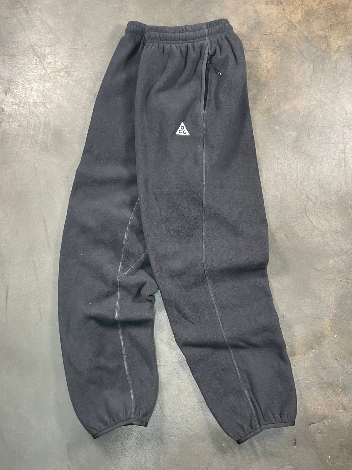 나이키 ACG 데드스탁 플리스 팬츠 상품이미지1