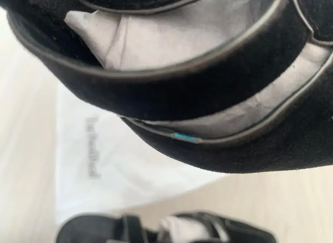 Manolo Blahnik 마놀로 블라닉 스웨이드 티스트랩 펌프스 상품이미지7