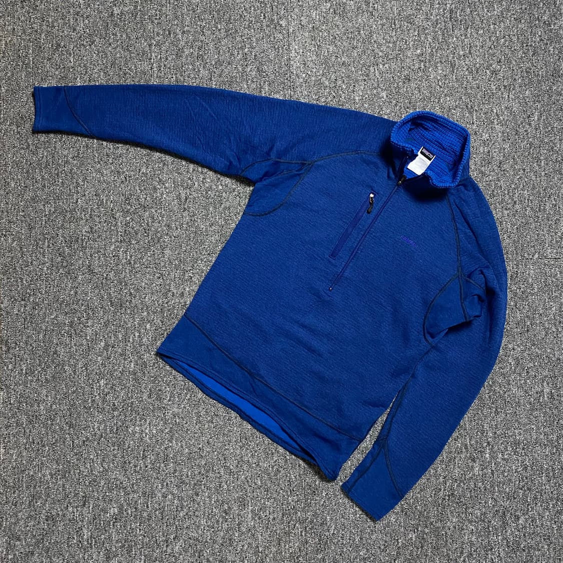 🌊Patagonia R1 구형 themal fleece 상품이미지2