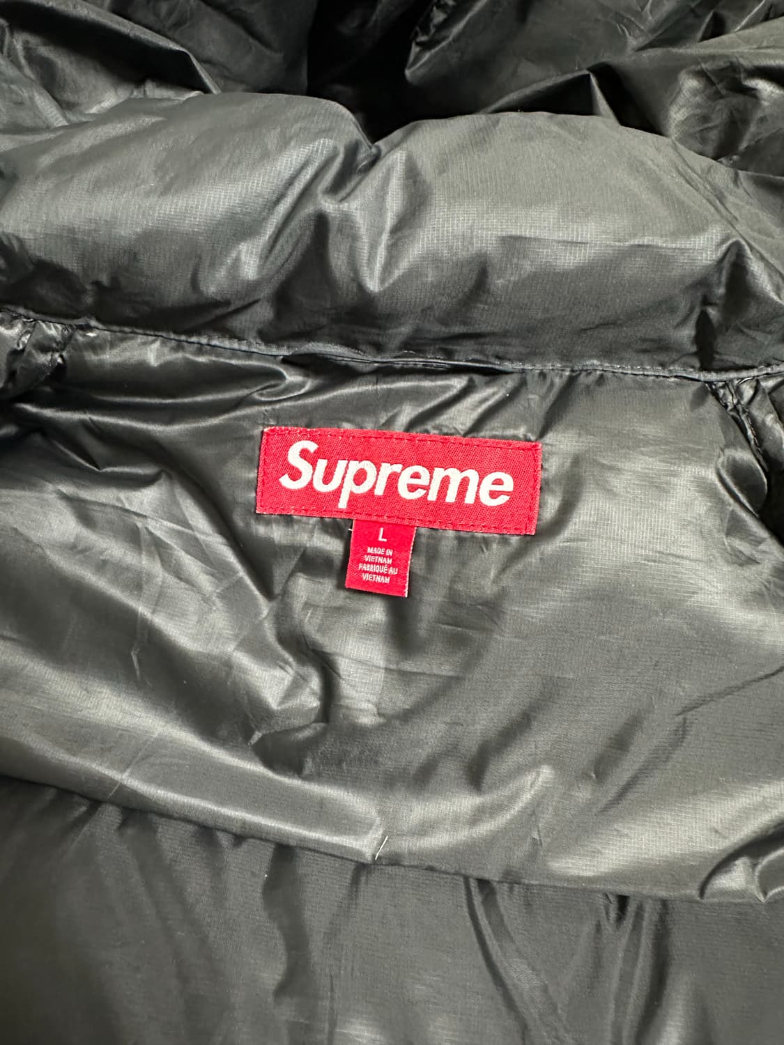 슈프림 700-필 다운 라이트웨이트 퍼퍼 자켓 블랙 - 24FW 상품이미지7