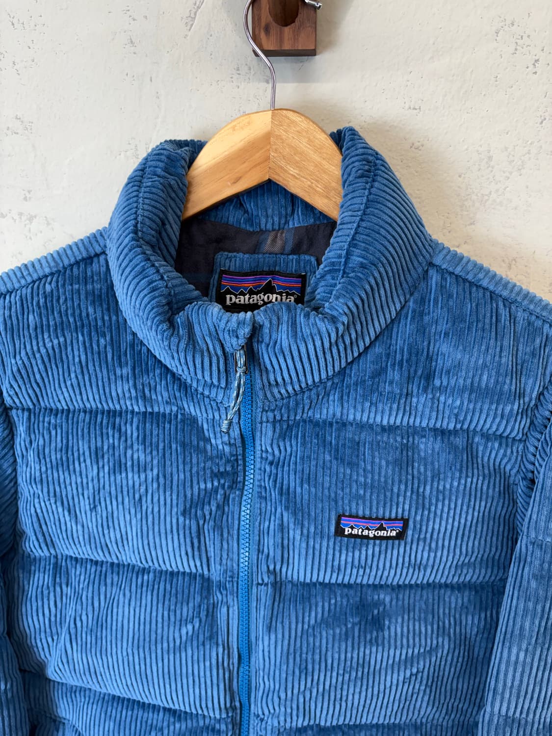 파타고니아 코듀로이 다운 자켓 웨이비 블루 상품이미지7