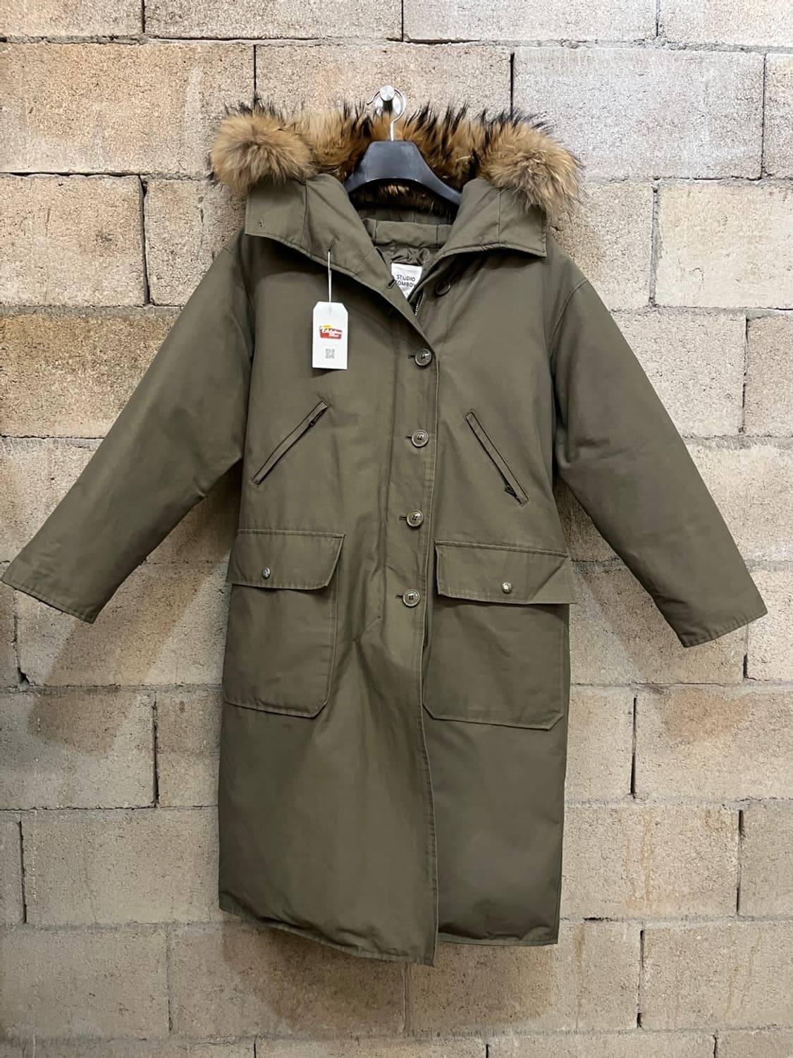 스튜디오 톰보이 퍼 롱 파카 상품이미지1