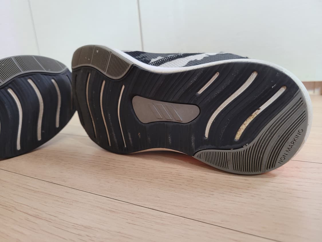 아디다스 Adidas 아동 운동화 215 블랙 상품이미지10