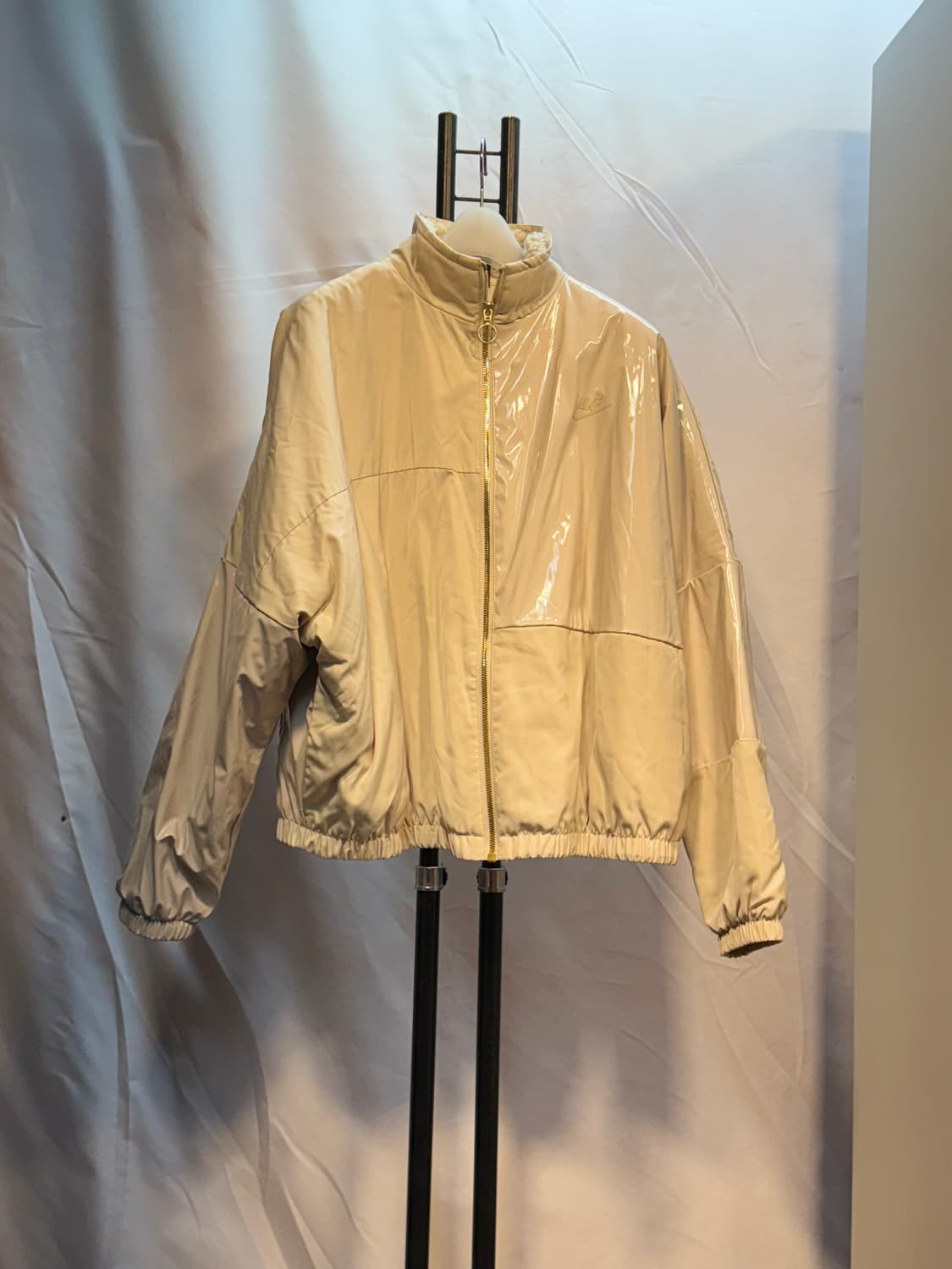 나이키 윈드브레이커 상품이미지1