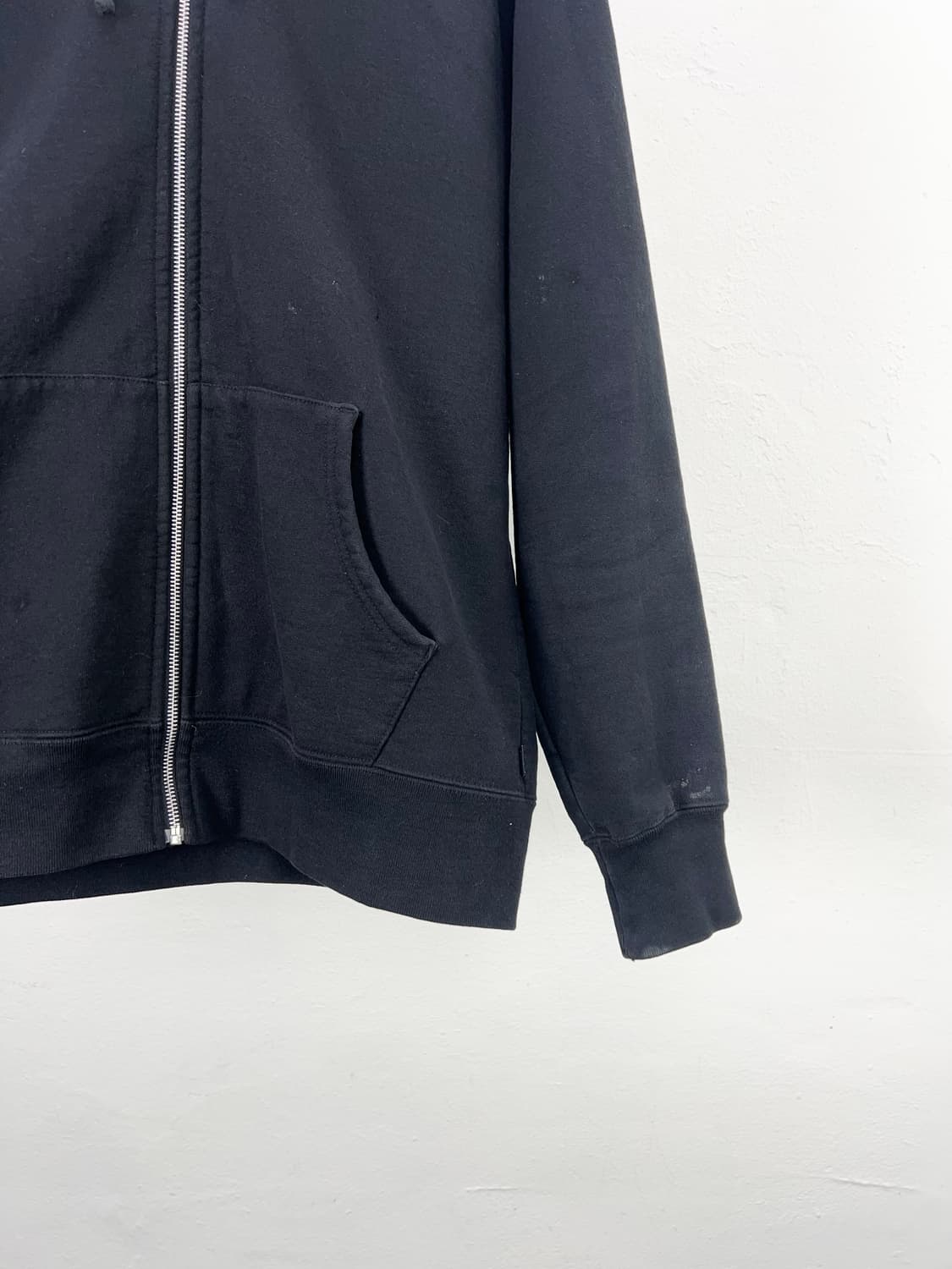 슈프림 18AW 펠트 로고 블랙 후드 집업 상품이미지5
