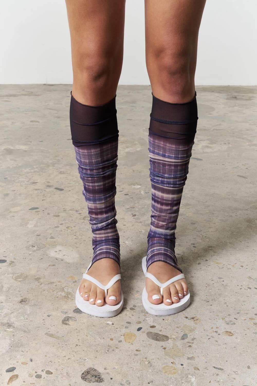 오들리워크샵 Dark Tartan Mesh Leg Warmers Long 상품이미지1