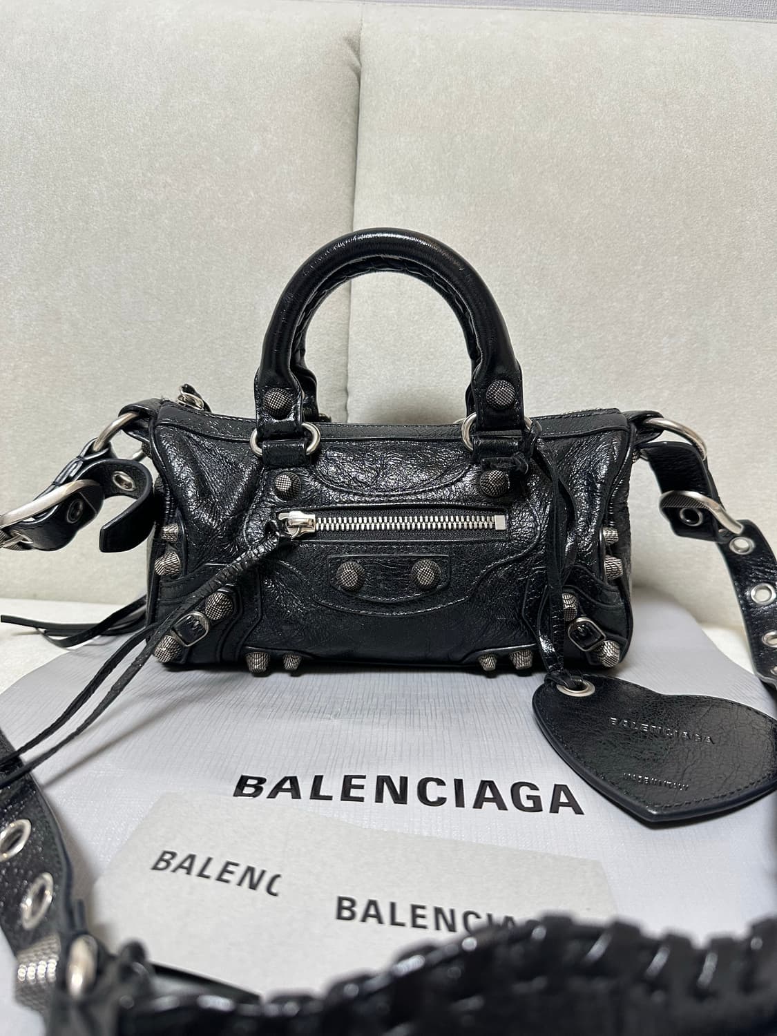 [A+ 정품] 발렌시아가 르카골 더플백 미니 블랙 상품이미지1