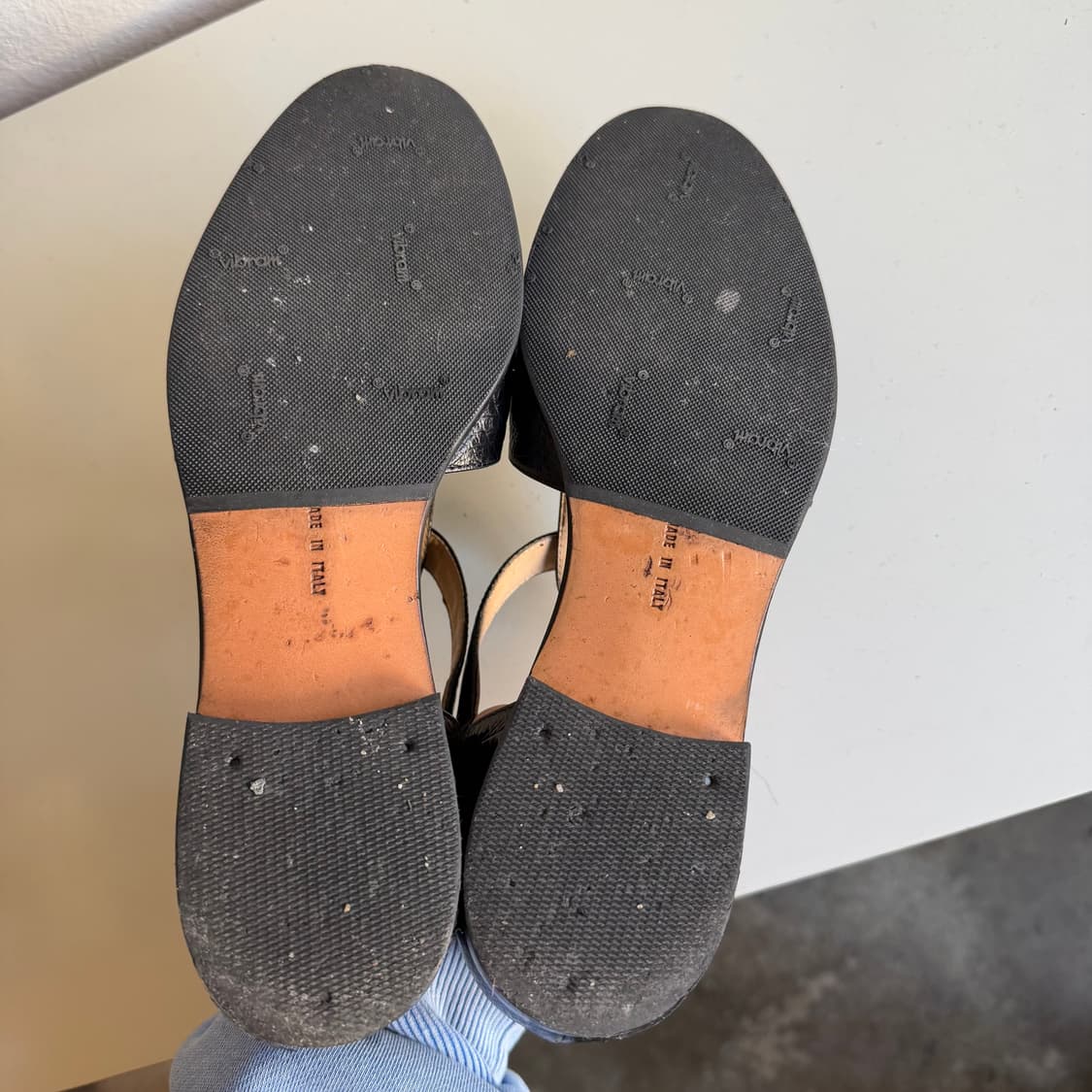 페레가모 블랙 레더 로퍼 상품이미지6