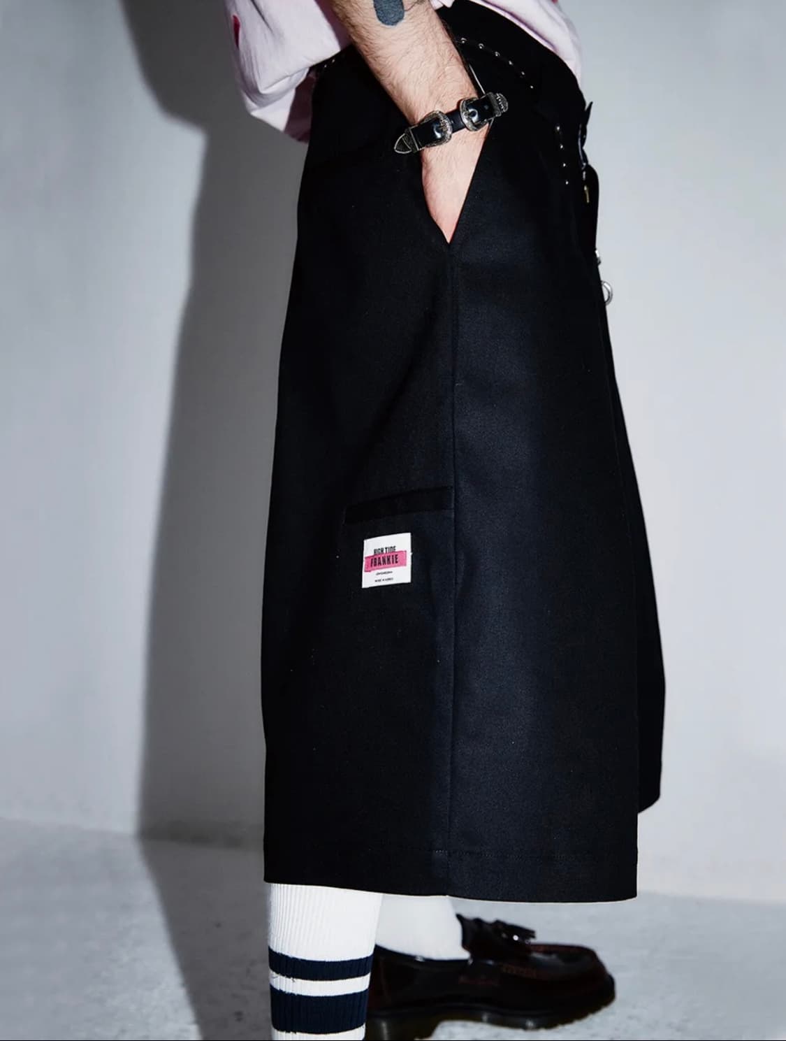 하이타이드 프랭키 -WORK WIDE BERMUDA PANTS BLACK 상품이미지4