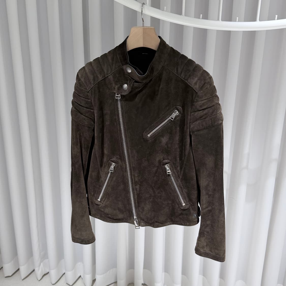 (A+/48) / 톰포드 아이콘 스웨이드 라이더 봄버 블루종 자켓 브라운 상품이미지2