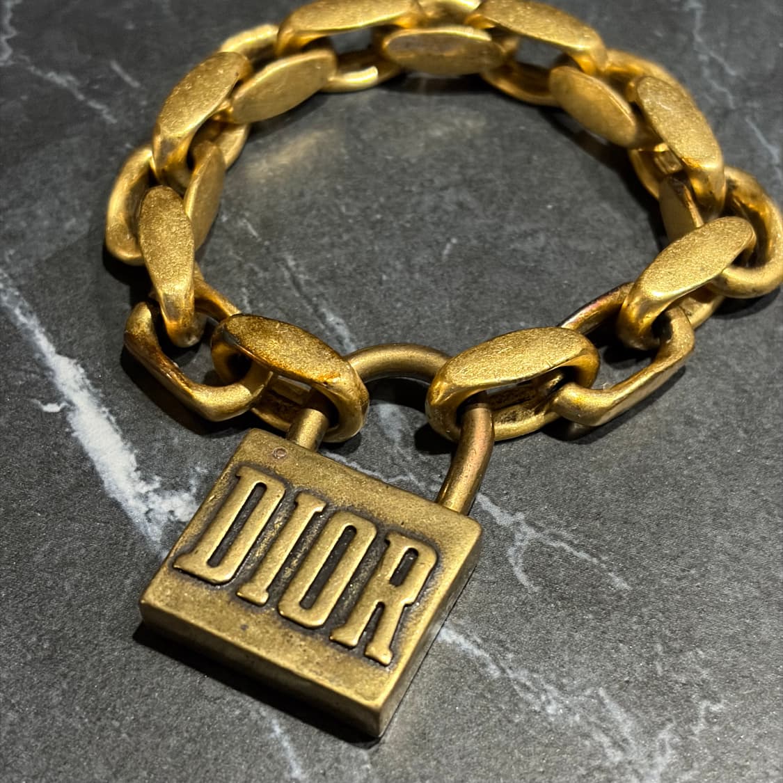 디올 팔찌 상품이미지2