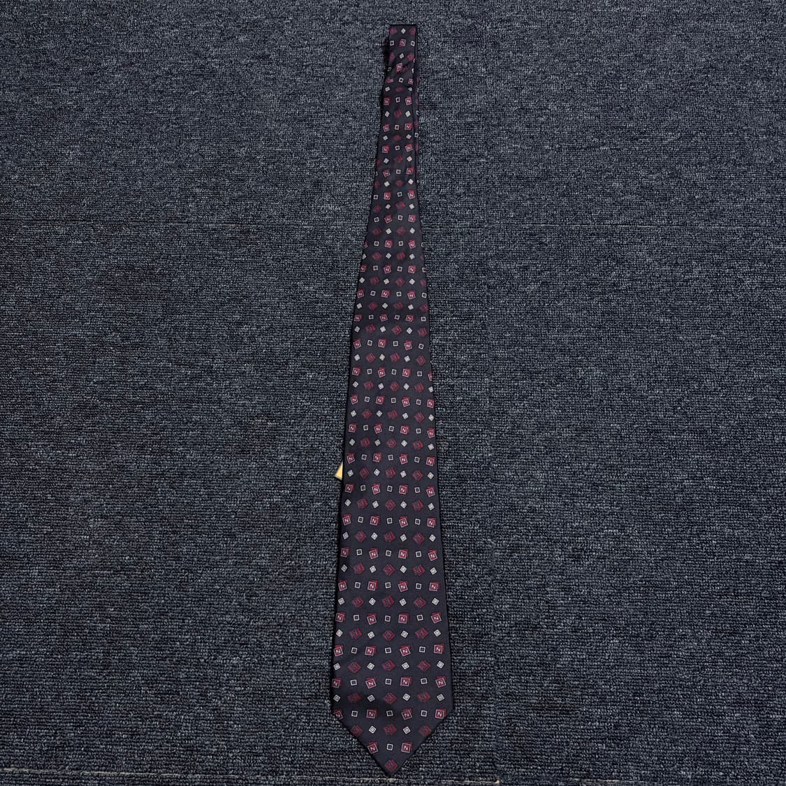 펜디 넥타이 새상품 상품이미지1