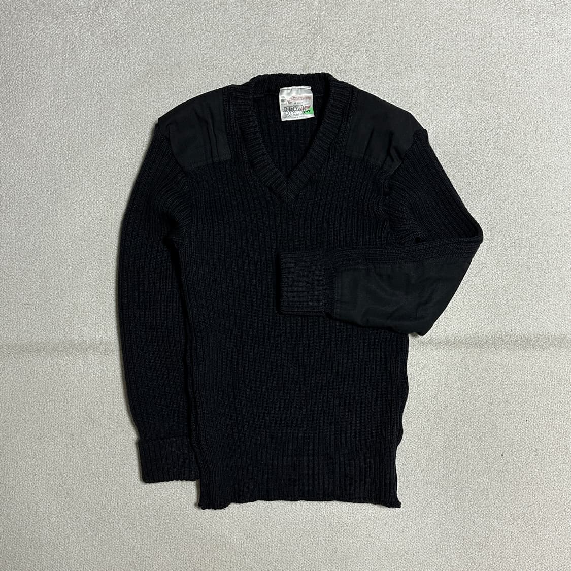 WOOLLY PULLY 울 브이넥 스웨터 상품이미지1